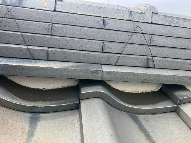 棟のゆがみを確認